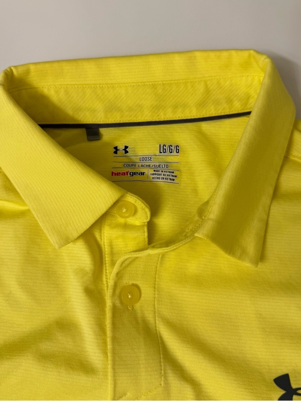 Under Armour Shirt Mens L Yellow Heat Gear Short Sleeve Golf Polo Sports Loose - Picture 3 of 5